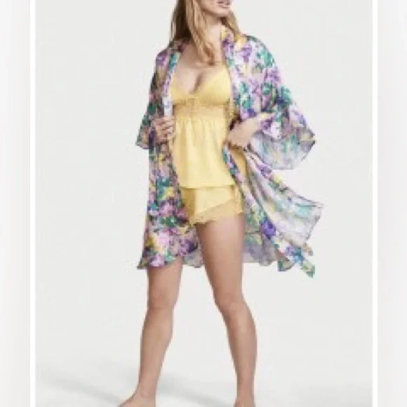 NWOT Victoria’s Secret Purple & Yellow Floral Bathrobe Lingerie - Picture 4 of 11
